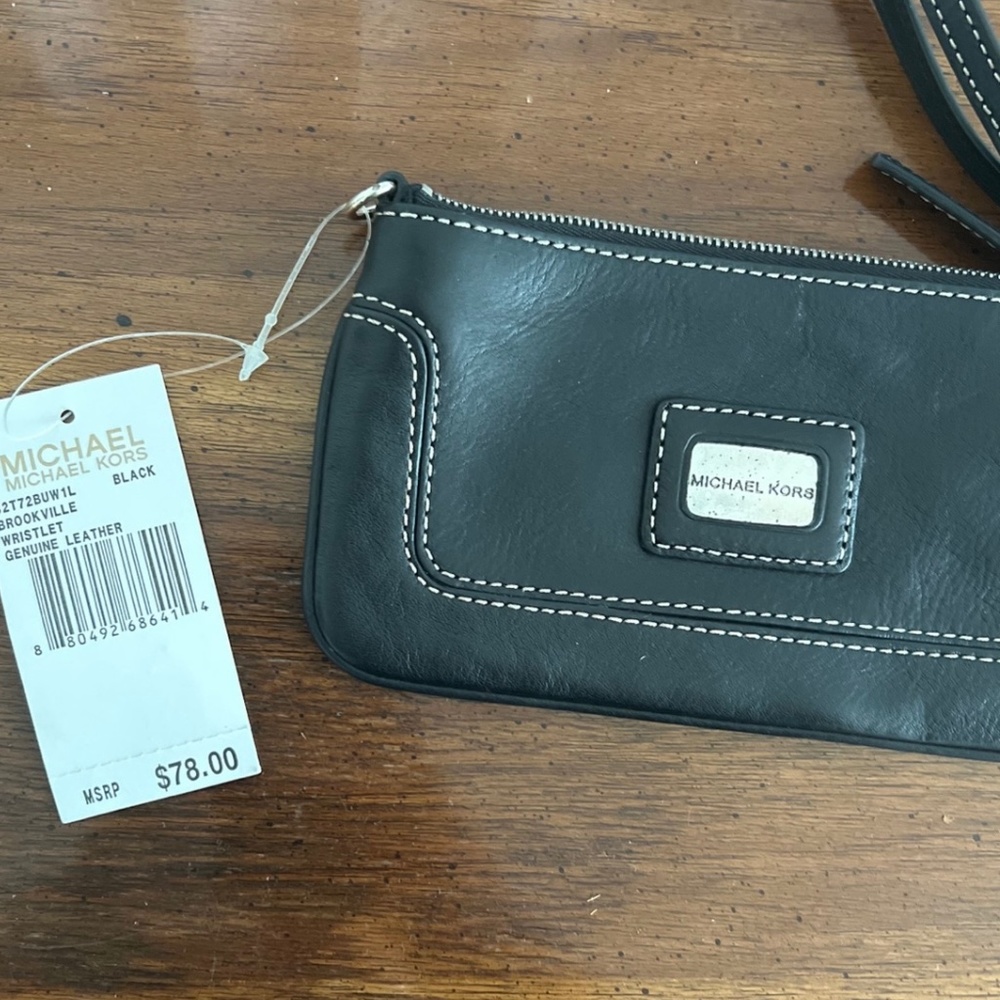Michael Kors Wristlet